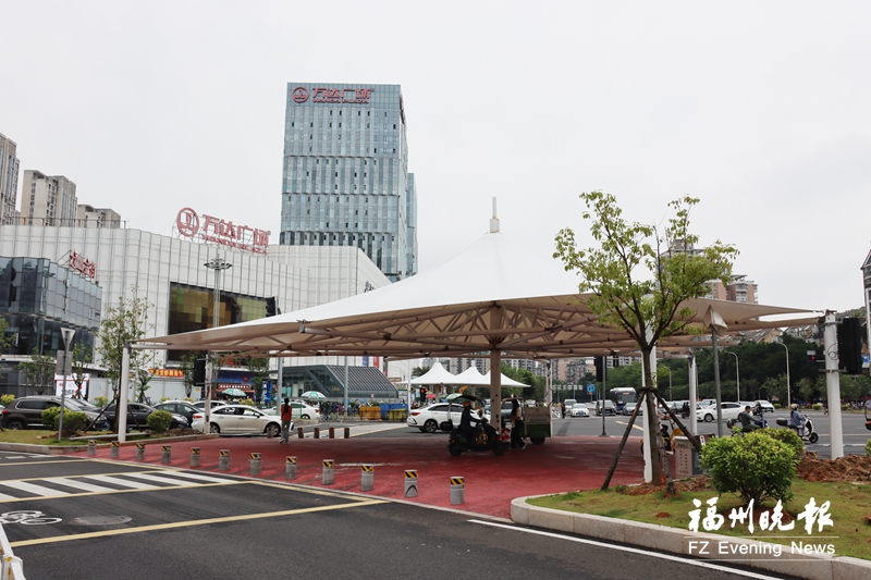 福州仓山万达旁建成4个超大遮阳棚kaiyun登录入口开云