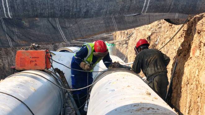 枣庄市市中区:多举措应对高温 为户外工作者消暑降温kaiyun(图3) 枣庄市市中区:多举措应对高温 为户外工作者消暑降温kaiyun(图3)