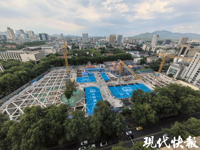 kaiyun南京试点首个“天幕工地”给工地加装“蓝色遮阳伞”(图2)