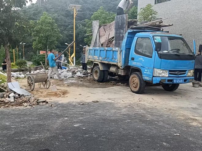 kaiyun【聚焦“百千万工程”】潮安区全域风貌整治提升8月24日各镇场工作动态(图4)