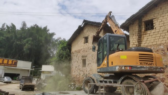 kaiyun【聚焦“百千万工程”】潮安区全域风貌整治提升8月24日各镇场工作动态(图19)