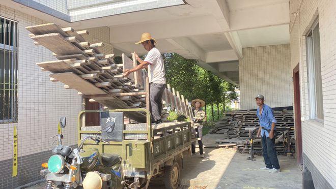 【聚焦“百千万工程”】潮安区全域风貌整治提升9月15日各镇场工作动态(图2) 【聚焦“百千万工程”】潮安区全域风貌整治提升9月15日各镇场工作动态(图2)