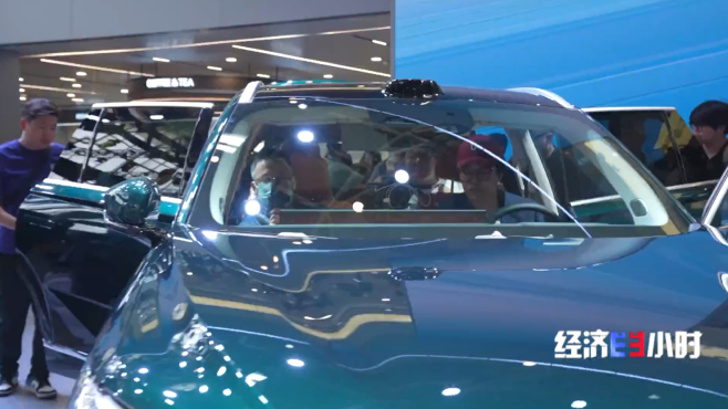 “上车不用开下车自己停”!智驾汽车开启“端到端”时代(图7) “上车不用开下车自己停”!智驾汽车开启“端到端”时代(图7)