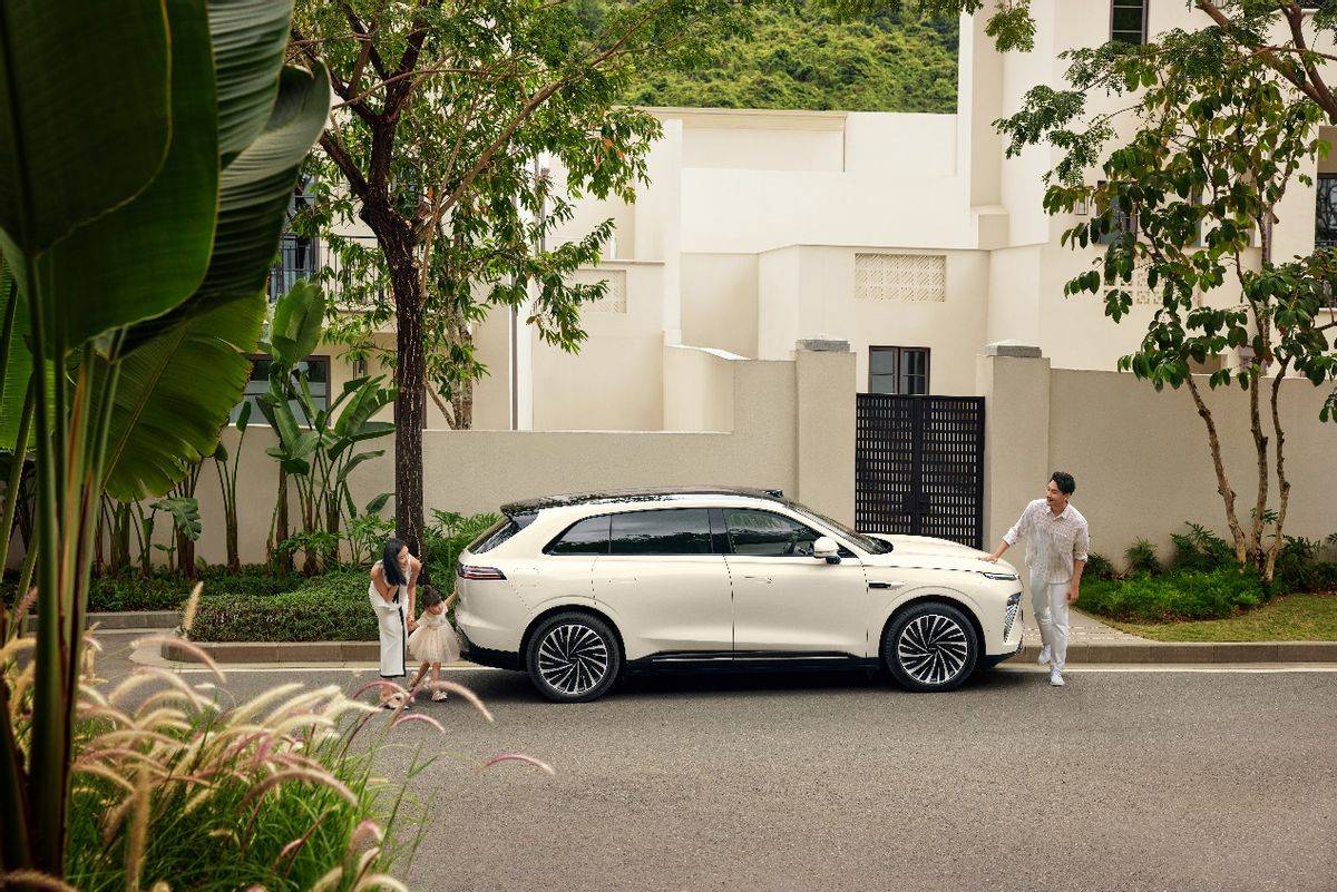 1728万起2025款星纪元正式上市安心省心又舒心(图13) 1728万起2025款星纪元正式上市安心省心又舒心(图13)