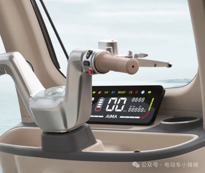 爱玛推出2款电动三轮车自带雨蓬颜值高大空间接送小孩很方便(图6) 爱玛推出2款电动三轮车自带雨蓬颜值高大空间接送小孩很方便(图6)