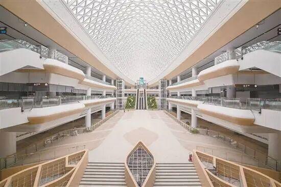 创造国内多项“首个”！三期扩建工程正式投运广州白云国际机场迈