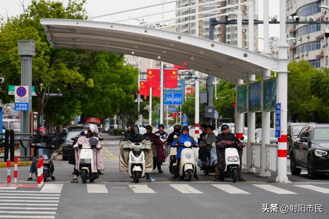 盐城市区123处遮阳雨棚改造焕新